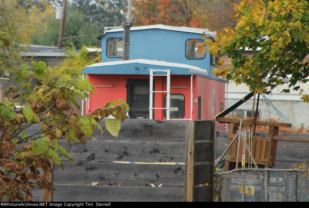 Unknown Lionel caboose